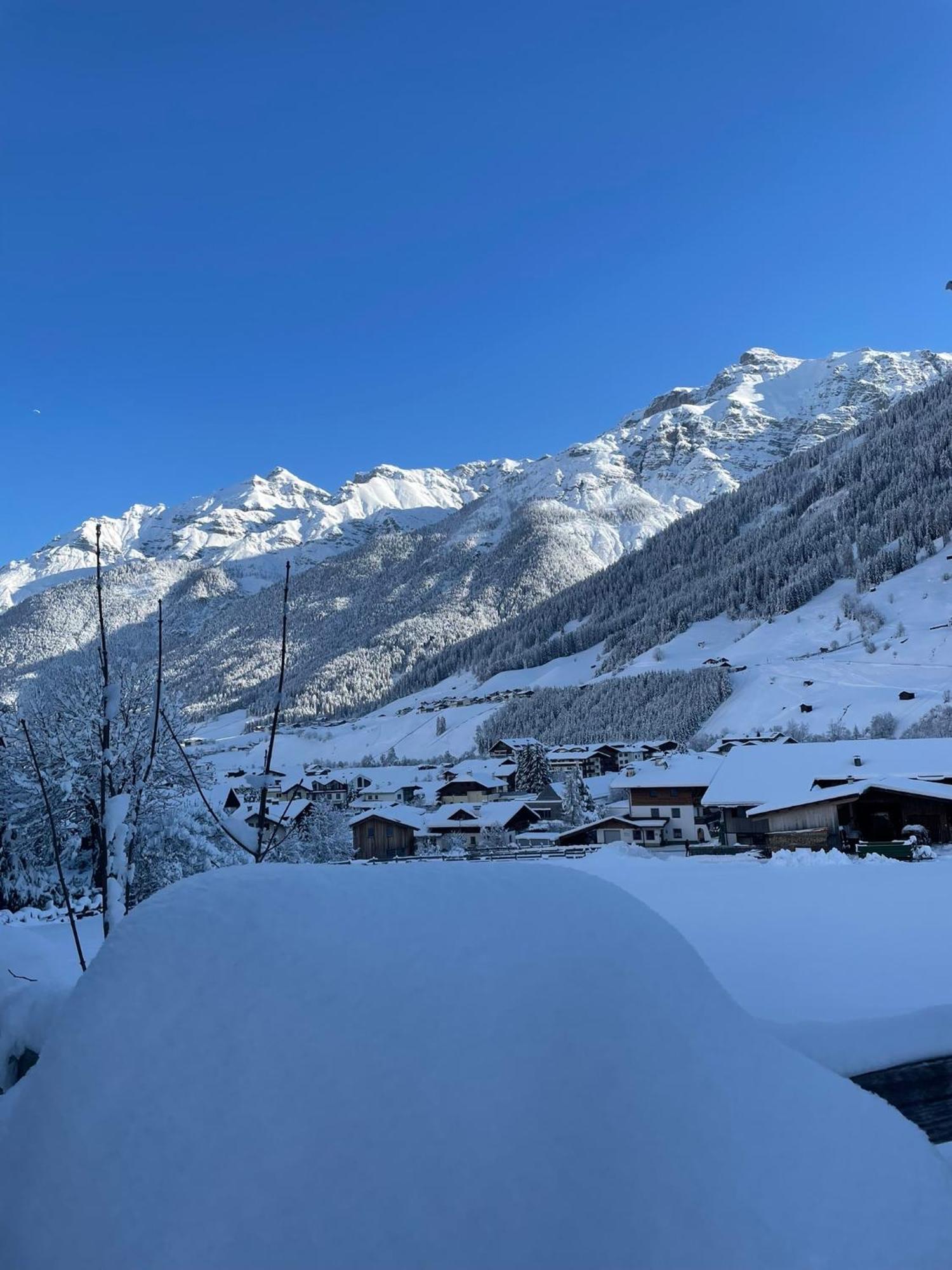 Ferienwohnung Mondial Neustift im Stubaital Exterior photo
