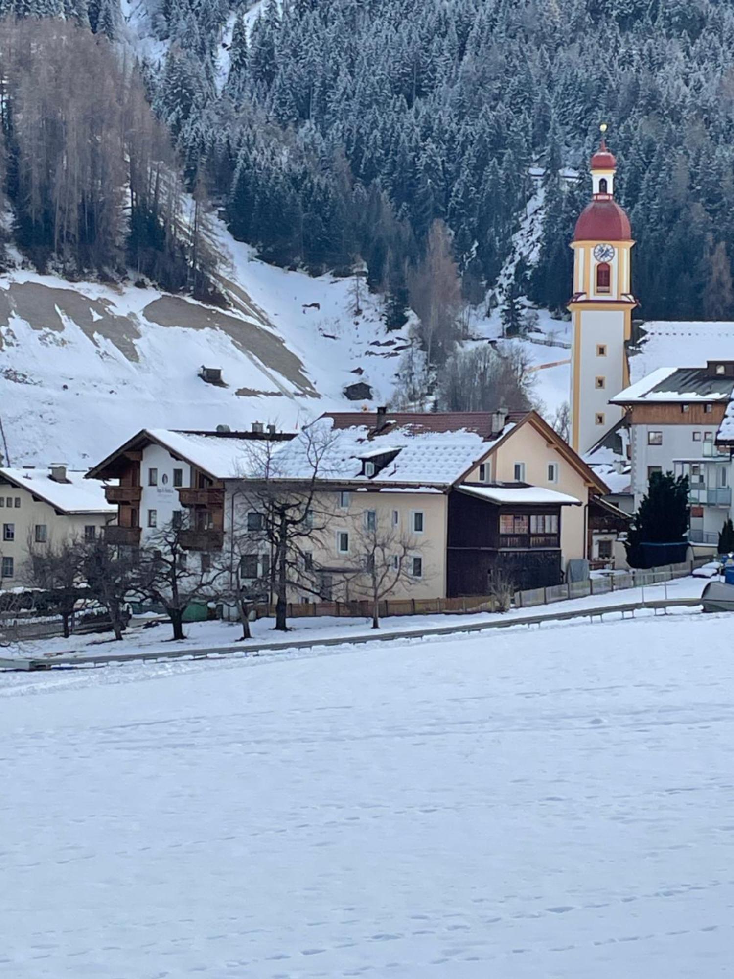 Ferienwohnung Mondial Neustift im Stubaital Exterior photo